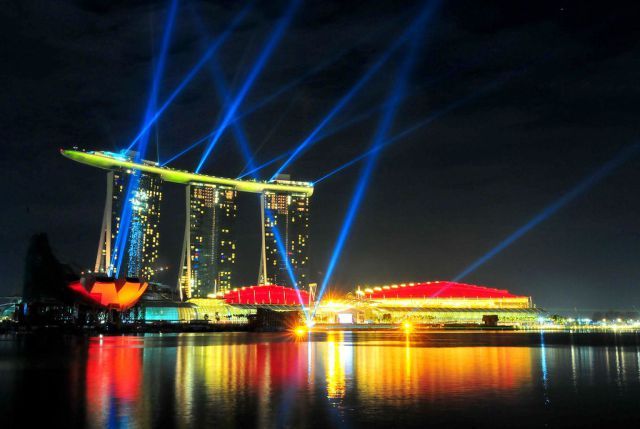 incredible_skypark_in_640_10.jpg