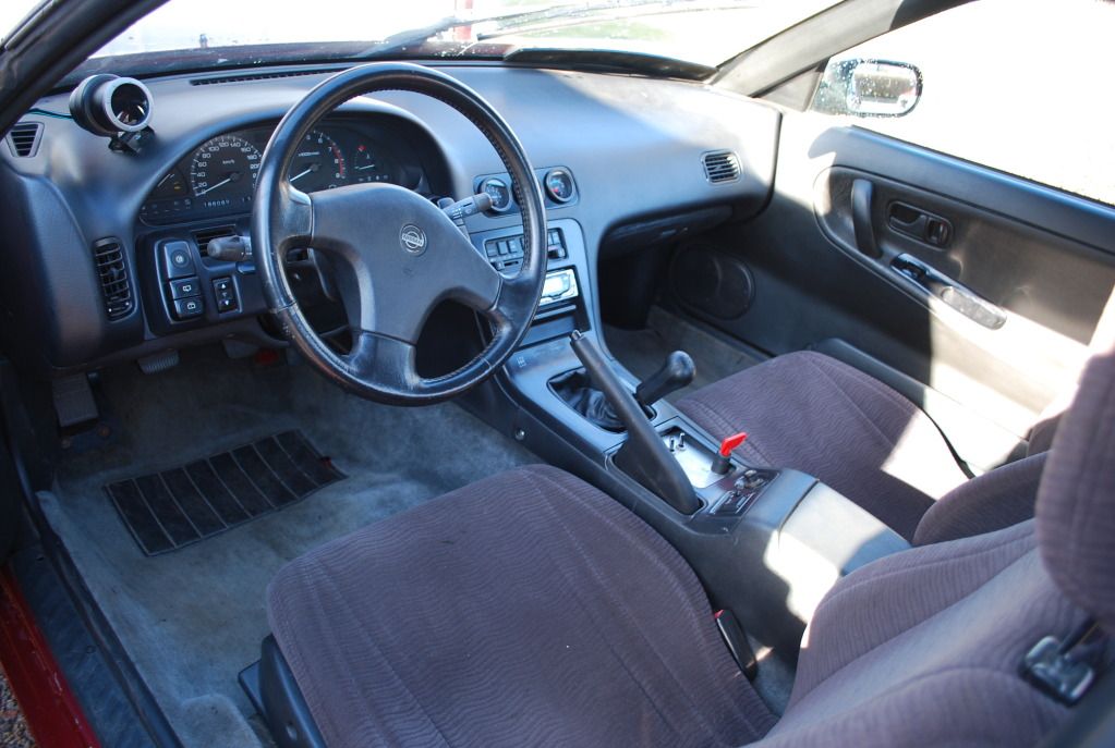 http://i1105.photobucket.com/albums/h351/ProjektNissan/Nissan009-2.jpg