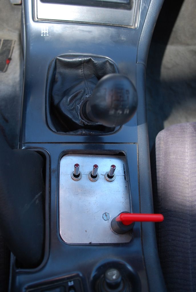 http://i1105.photobucket.com/albums/h351/ProjektNissan/Nissan011-2.jpg