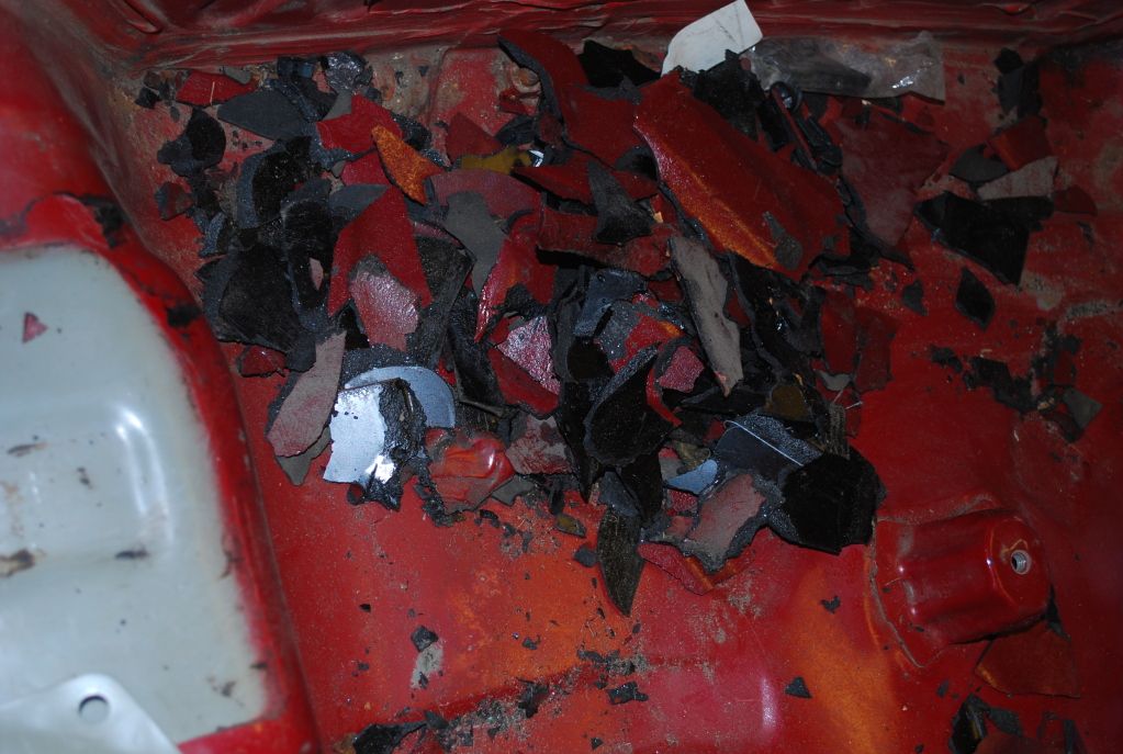 http://i1105.photobucket.com/albums/h351/ProjektNissan/Nissan058.jpg