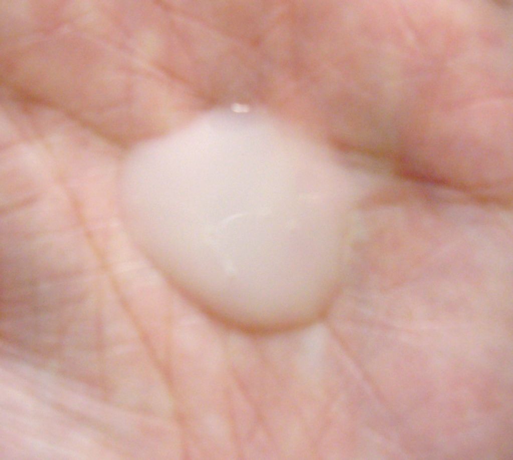 AhavaMineralBotanicVelvetBodyLotion01.jpg